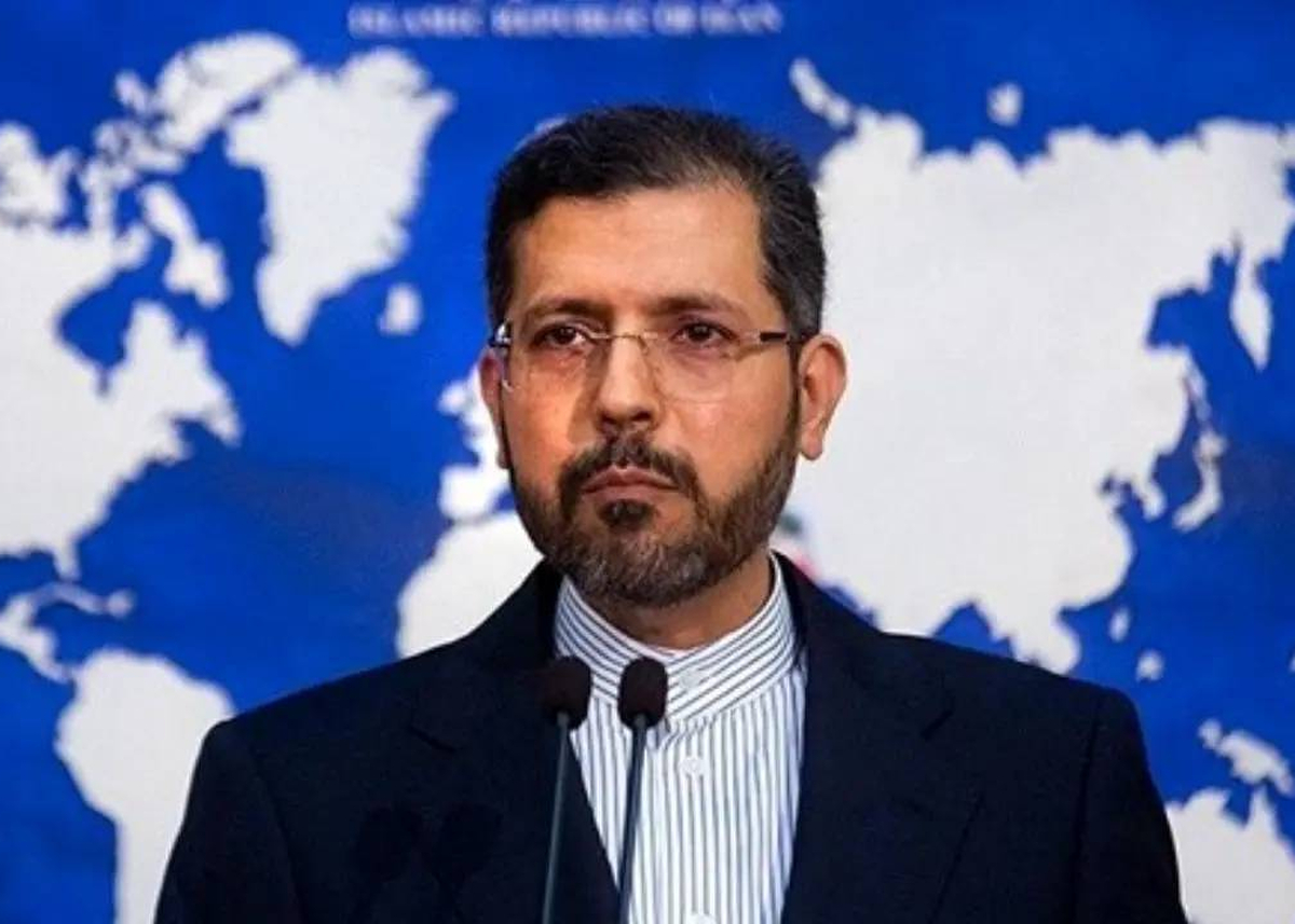 سعید خطیبزاده برای صحبت از «کتاب و دیپلماسی» به نمایشگاه کتاب میآید