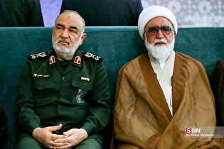 گرامیداشت شهدای خدمت در حرم مطهر رضوی