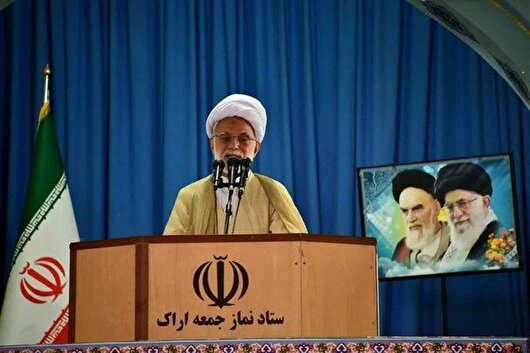 عزم استان در تولید برق خورشیدی قابل تقدیر است