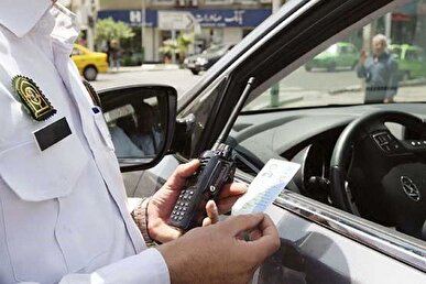 ثبت ۶۶۰۰۰ تخلف استفاده از موبایل حین رانندگی در فروردین