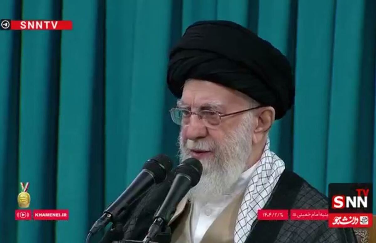 رهبر انقلاب: مخاطب اصلی سخنان وزیر کار، وزارتخانه و دولت هستند + فیلم
