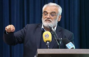 متوسط شهریه دانشگاه آزاد یک پنجم سرانه دانشگاه دولتی است؛ وابستگی ما به شهریه به ۶۵ درصد رسیده است / انحلال واحد نداریم و نگاه ما بهره‌ور است
