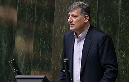 آقای میرسلیم چه حقی دارد به مجلس توهین می‌کند؟ قوه قضائیه ورود کند