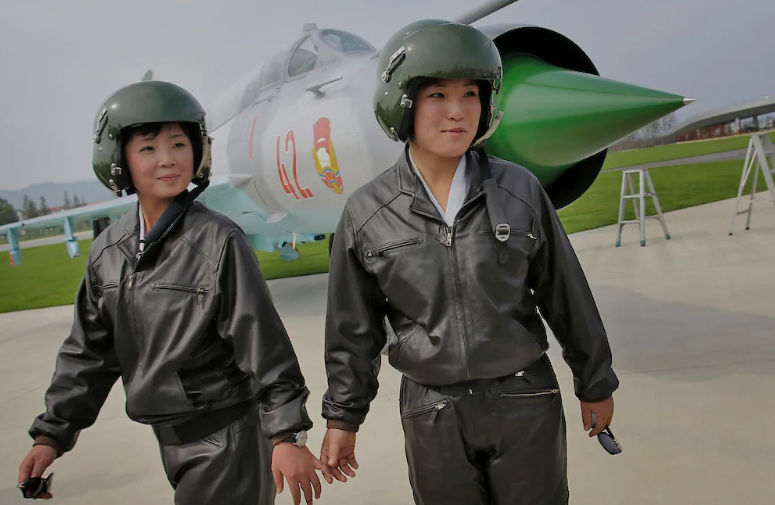 معامله پوتین و کیم، سوخو 27 و میگ 29 در راه کره شمالی/ +معرفی نیروی هوایی کره شمالی معامله پوتین و کیم، سوخو 27 و میگ 29 در راه کره شمالی/ +معرفی نیروی هوایی کره شمالی