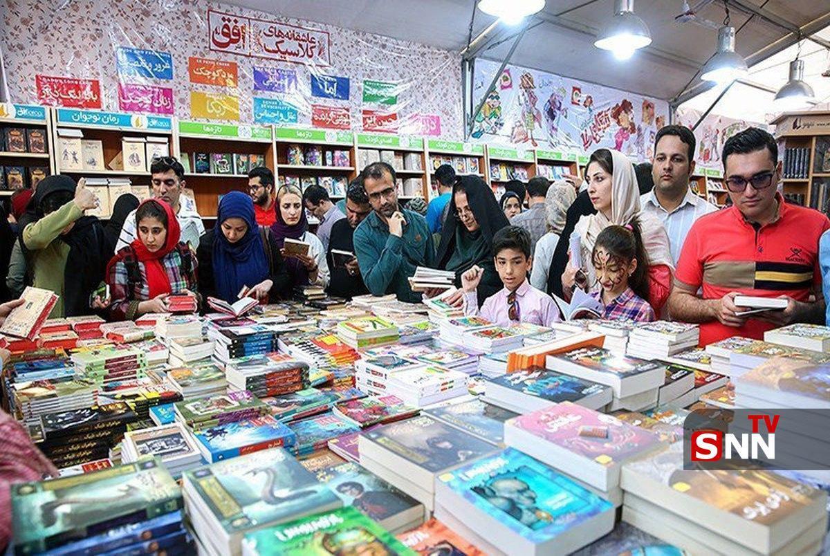 کاهش فروش حضوری نمایشگاه کتاب تا یک سوم سال قبل به علت افزایش قیمت کاغذ؛ گلایه مسئول غرفه انتشارات دانشگاه تهران