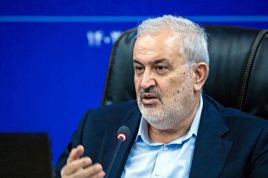 وزیر نیرو: چالش‌های انرژی و آب نیازمند رویکرد علمی و فناوری‌های نوین + فیلم