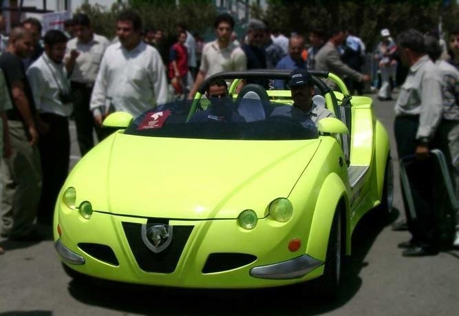 نگاهی به برخی خودروهای شکست خورده ایرانی/ از سمند وانت و رودستر آنا تا خودروی نظامی نور