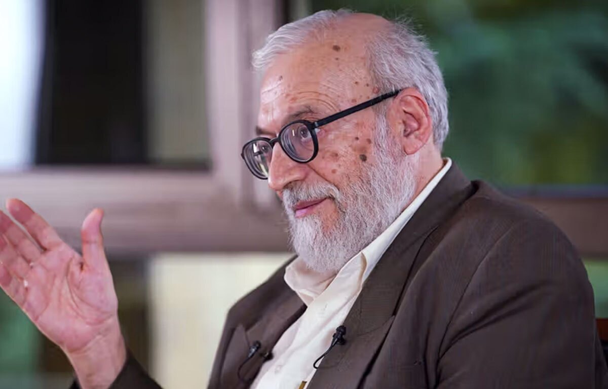 حاضر به مصالحه و مذاکره بر سر توانمندی هستهای نیستیم/آمریکاییها به دنبال همه توانمندیهای ما هستند نه هستهای!