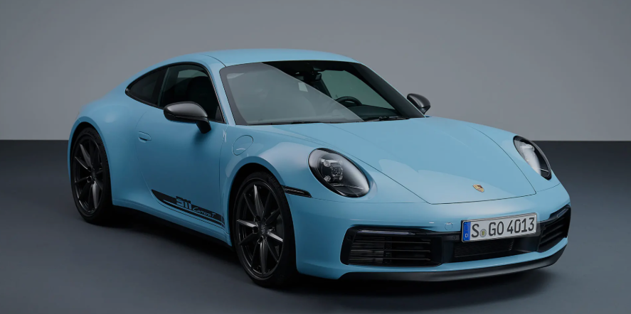 گذری به انیمیشن محبوب مک کویین/ معرفی ماشین های این انیمیشن در دنیای واقعی