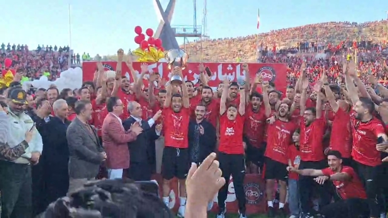 حاشیه&zwnj;های جشن قهرمانی تراکتور در تبریز + عکس