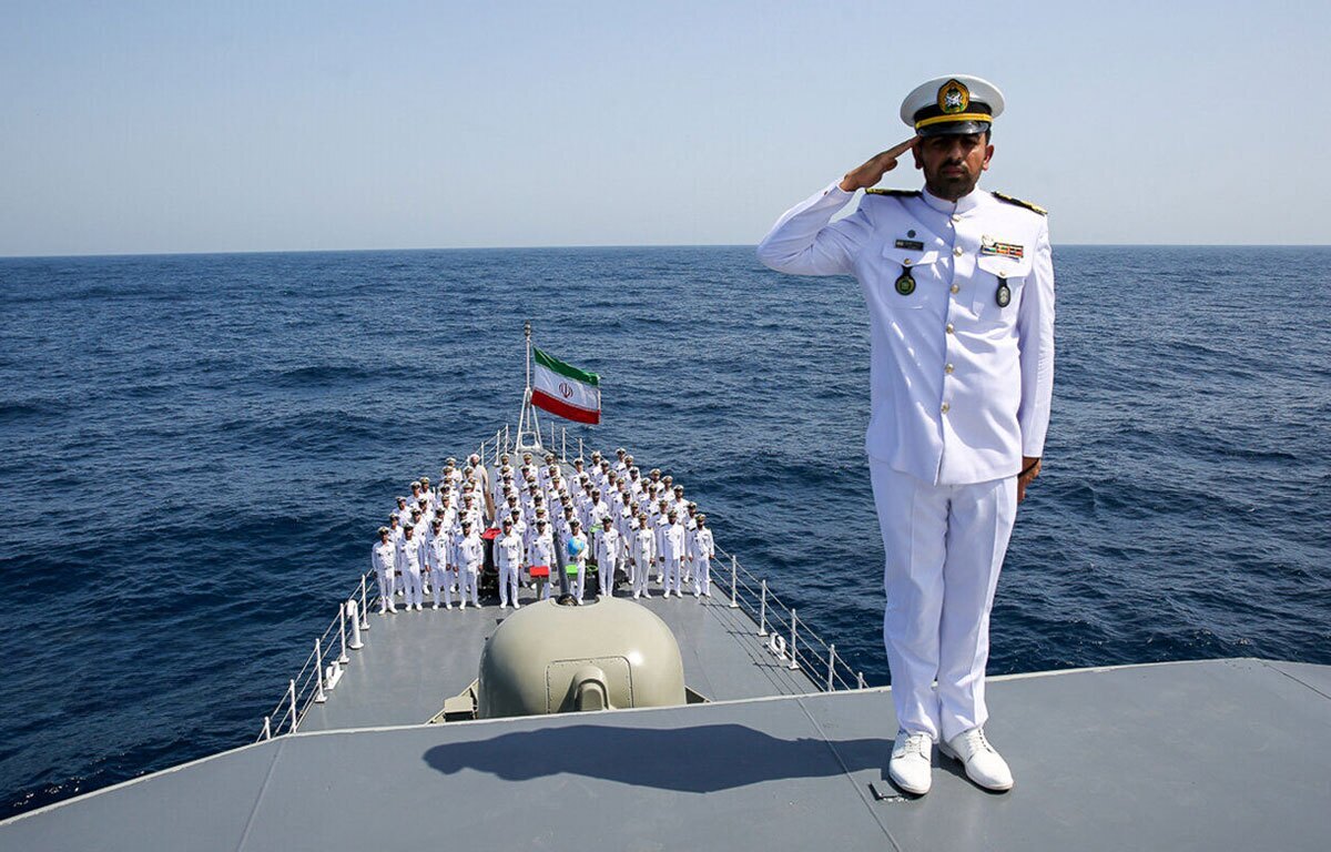 پیام پزشکیان به دلاورمندان نیروی دریایی ارتش مستقر در ناوشکن دنا در شمال اقیانوس هند