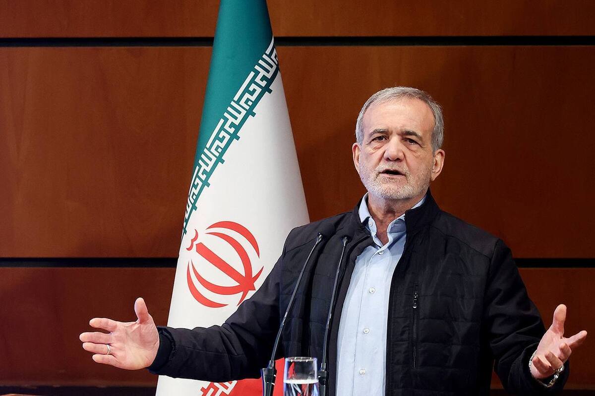 پزشکیان: مذاکره میکنیم ولی با تهدید از حق مسلم خودمان پا پس نمیکشیم/ نمیدانیم کدام حرف ترامپ را باور کنیم! + فیلم