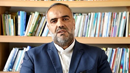 شهید رئیسی بدون لکنت زبان در مقابل دشمنان می ایستاد