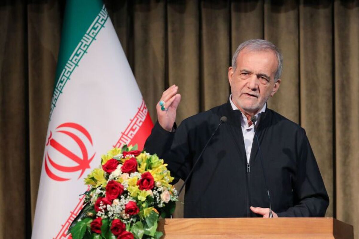 پزشکیان: دنبال صلح هستیم نه دعوا؛ اما زیر بار زور و قلدری نمیرویم/ از هیچ دستاورد علمی دست نمیکشیم + فیلم