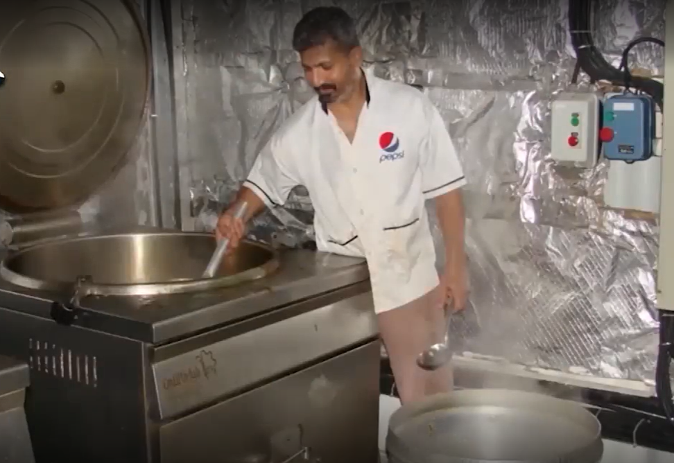 حقایقی کمتر شنیده شده از طولانی ترین دریانوردی تاریخ ایران/ وقتی ناو های جنگی ساخت ایران به سواحل آمریکا رسیدند