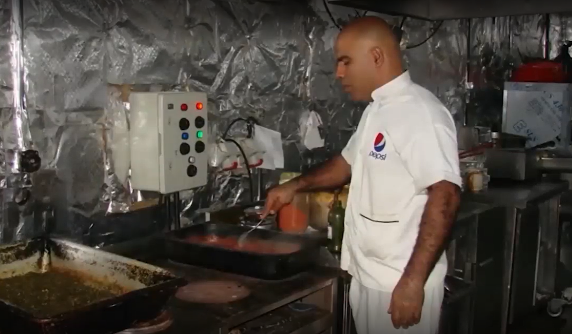 حقایقی کمتر شنیده شده از طولانی ترین دریانوردی تاریخ ایران/ وقتی ناو های جنگی ساخت ایران به سواحل آمریکا رسیدند