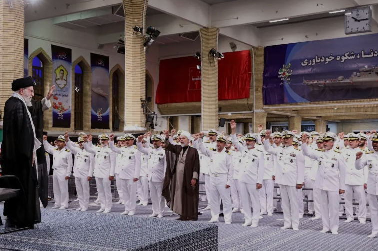 حقایقی کمتر شنیده شده از طولانی ترین دریانوردی تاریخ ایران/ وقتی ناو های جنگی ساخت ایران به سواحل آمریکا رسیدند