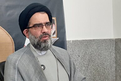 موفقیت نظام مرهون پیوند امت و امام جامعه است