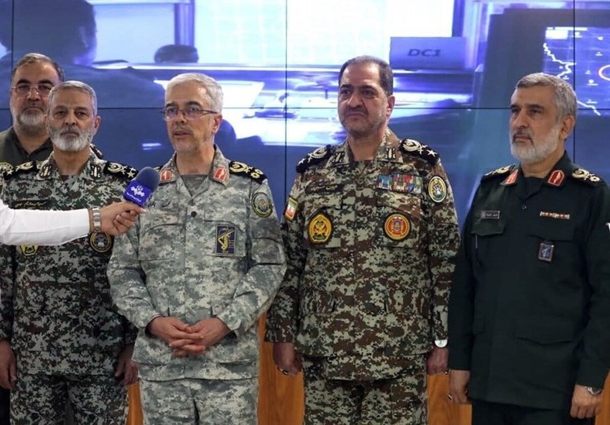 سرلشکر باقری: تجاوز به فضای ایران آسیبهای فراوانی برای دشمنان به همراه خواهد داشت/ افزایش چندبرابری توان رهگیری و انهدام در سامانههای پدافندی