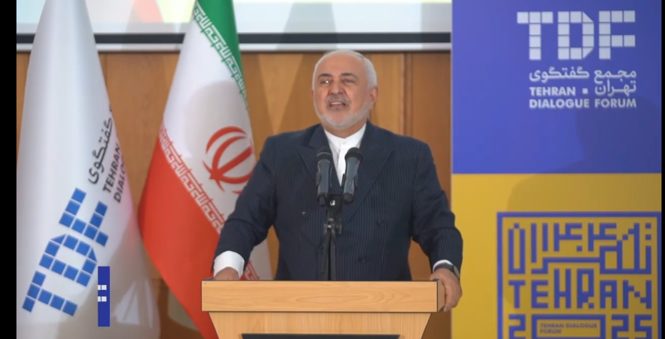 جواد ظریف: توازن قدرت درحال تغییر است /  ایران باید پیشگام نگاه فرصت‌محور در منطقه باشد