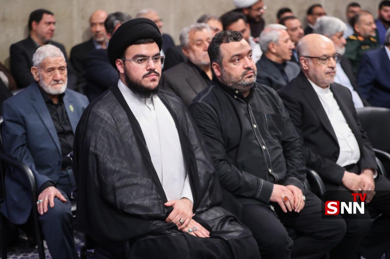 حضور فرزندان شهید نصرالله در مراسم بزرگداشت شهدای خدمت در حسینیه امام خمینی (ره) + عکس