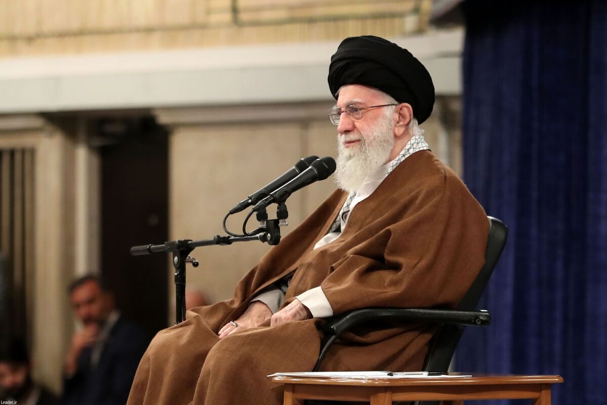 رهبر انقلاب: شهید رئیسی دل خاشع، زبان صادق و عمل خستگیناپذیر داشت + فیلم