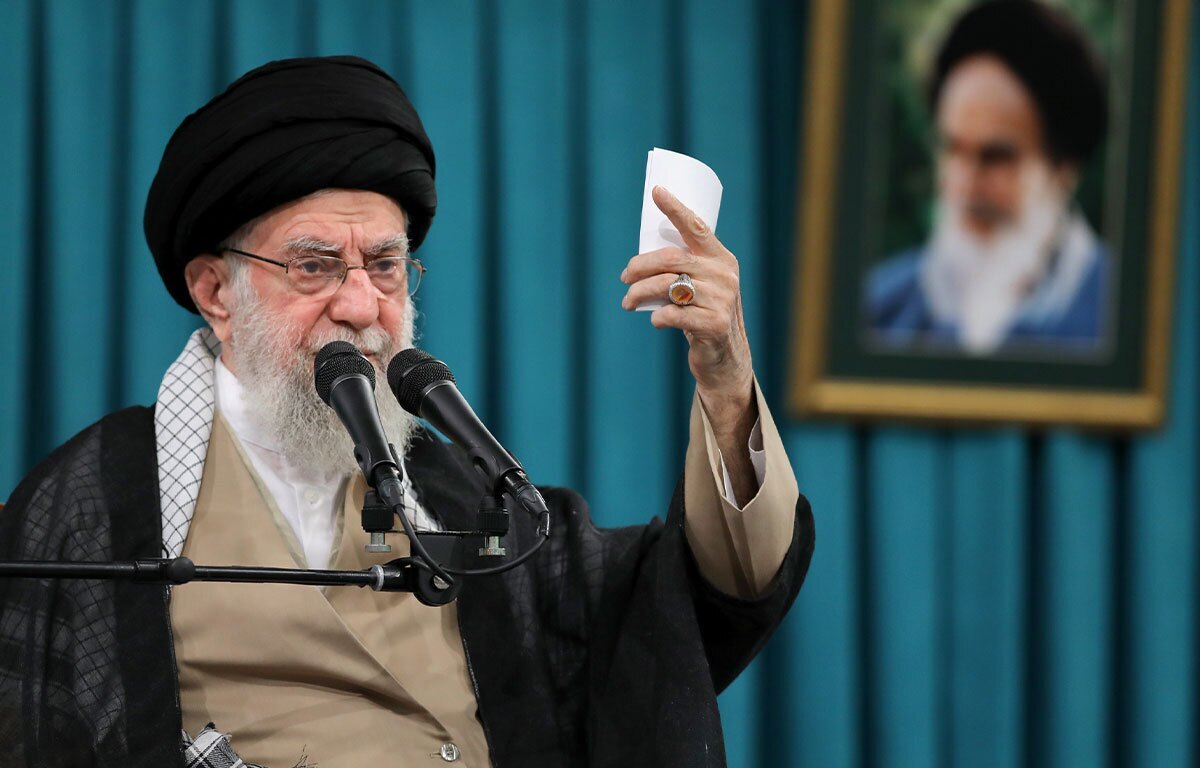 شهید رئیسی دل خاشع و ذاکر، زبان صادق و صریح و عمل خستگیناپذیر و دائم داشت