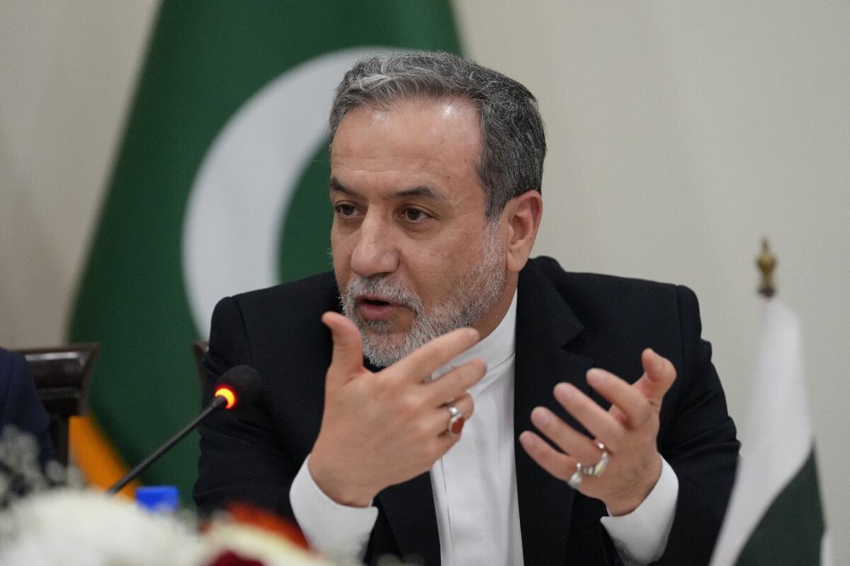 عراقچی: بحث غنیسازی اصلا موضوع قابل مذاکرهای نیست/ مقام معظم رهبری تکلیف را روشن کردند