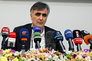 اوراق مرابحه ارزی می‌تواند مورد استفاده خارج‌نشینان قرار بگیرد/ انجام مذاکرات همکاری بانک مرکزی با بورس روسیه