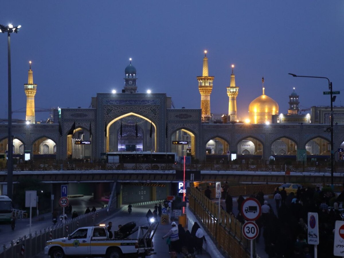عطر خدمت در سالگرد شهادت؛ مشهد یادبود شهید رئیسی و همراهان را گرامی داشت