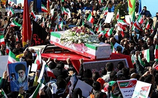 تشییع پیکر پاک شهید غلامحسین دماوندی در بهشهر+فیلم