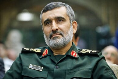سردار حاجی‌زاده از مواضع پدافندی نطنز و خنداب بازدید کرد