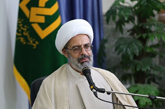 احزاب از تعصبات بی‌جا پرهیز کنند