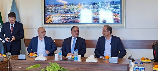 بازدید وزیر ورزش کشور عراق از ورزشگاه امام رضا (ع) مشهد