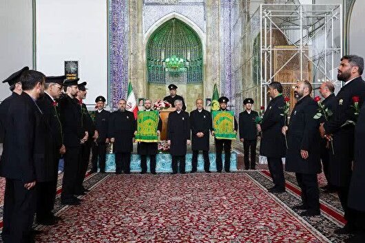 برگزاری آئین اعزام کاروان زیر سایه خورشید در حرم رضوی