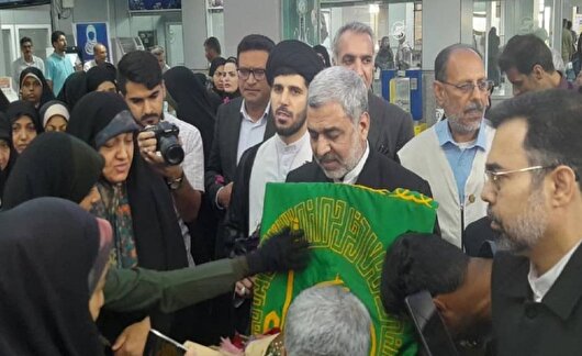 آئین دخیل بر دستان رضا؛ بندرعباس در سوگ حادثه شهید رجایی+فیلم