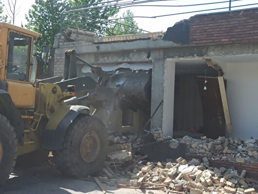 تخریب ساخت‌وسازهای غیرمجاز در روستاهای ملارد آغاز شد