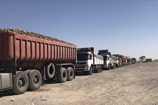 فعالیت کامیون داران بوشهر طبق روال معمول ادامه دارد