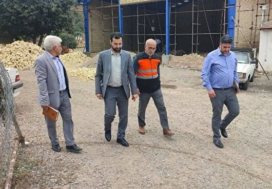 استخراج زغال سنگ از تونل اصلی معدن 
