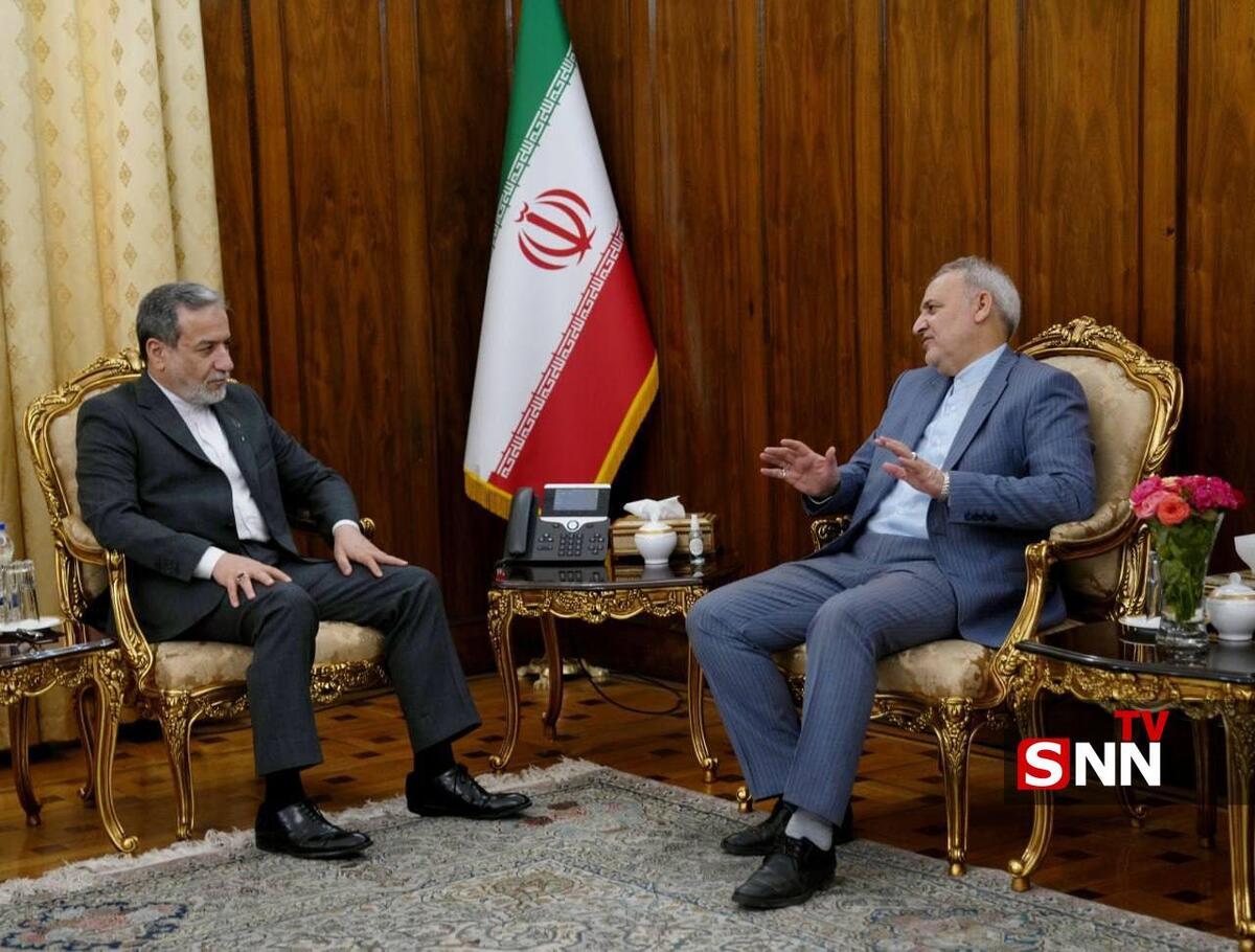 تقویت روابط تهران-اسلام‌آباد؛ دیدار سفیر ایران در پاکستان با وزیر امور خارجه