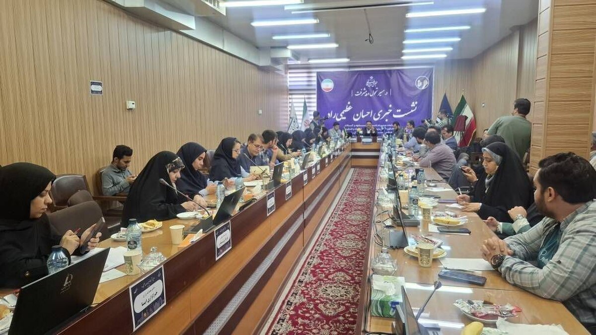 طرح قطار تندرو مشهد _ تهران در خراسان رضوی میماند