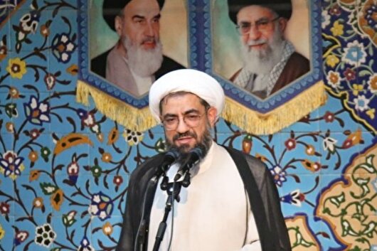 امام جمعه همدان: حل مشکلات مردم نباید به مذاکرات گره بخورد