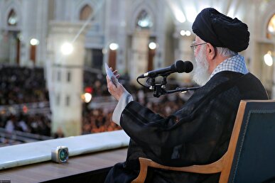 رهبرانقلاب: طرح آمریکایی ها در گفتگوهای عمان صد درصد ضد باور «ما می‌توانیم» است + فیلم