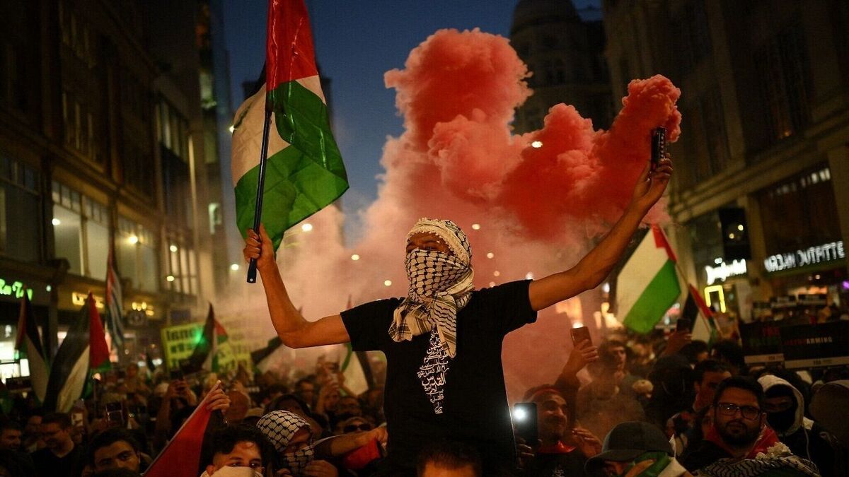 روزنامهنگار دانمارکی: موضوع فلسطین ادعای دموکراسی در دانمارک را زیر سوال میبرد