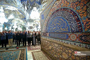 اقامه نماز عید سعید قربان در حرم مطهر رضوی