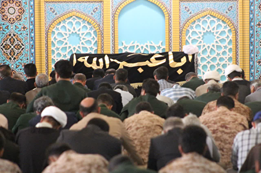 تشییع پیکر آیت‌الله حجتی هرسینی در کرمانشاه