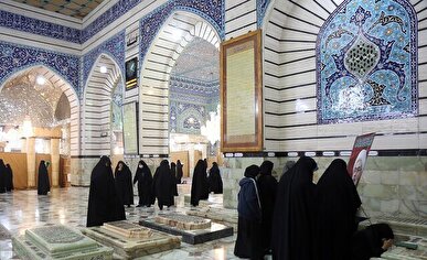 اعلام ساعت زیارت بانوان از قبور علمای مدفون در حرم مطهر حضرت معصومه (س)