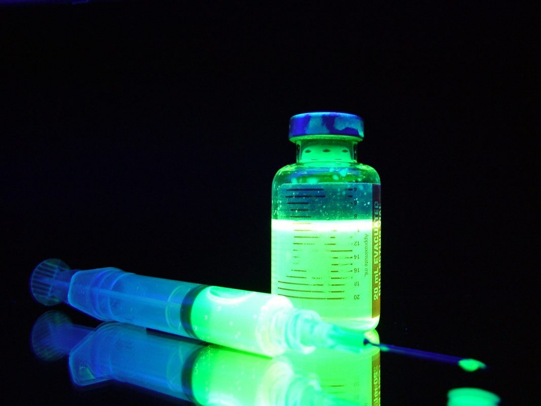 نگاهی به اتم&zwnj;های شفابخش، انرژی هسته ای کدام درد را دوا می&zwnj;کند؟/ درمان بیش از یک میلیون ایرانی با داروهای هسته ای گره خورده است