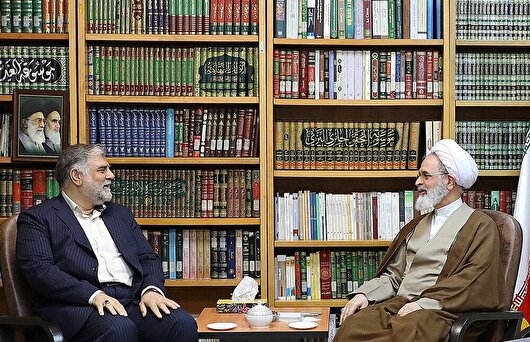 آیت‌الله اعرافی: تاخیر در راه‌اندازی مترو قابل قبول نیست/قم باید چهره‌ای جهانی داشته باشد