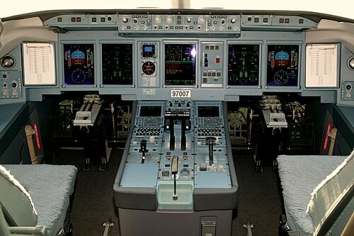 معرفی هواپیمای مسافربری سوپر جت ۱۰۰ روسی/وقتی شرکت سوخو هواپیمای مسافربری می&zwnj;سازد!